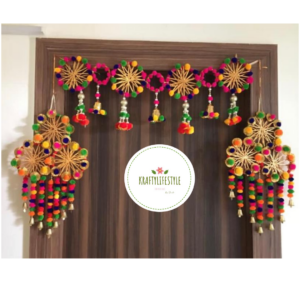 Circular shaped Bandhanwar with Wall Hanging